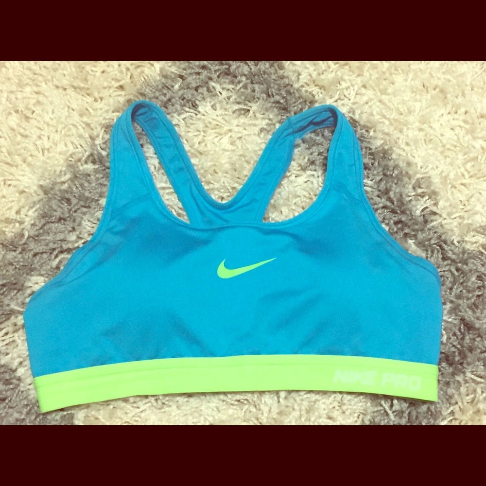 Nike Pro Combat Sports Bra Padded